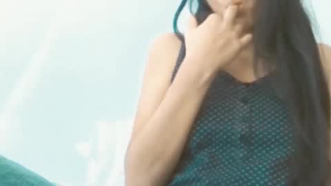 brunela online show from 11/27/25, 10:17