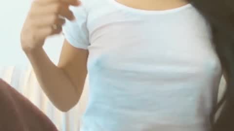 brunela online show from 12/17/25, 11:49