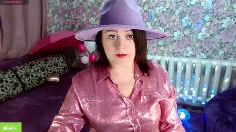 Julia online show from 04/11/26, 09:30