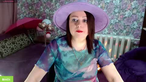 Julia online show from 04/20/26, 06:53