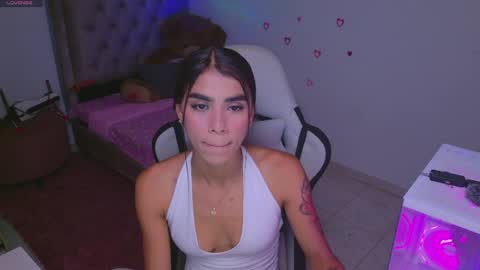 SARAH  online show from 04/12/26, 03:33