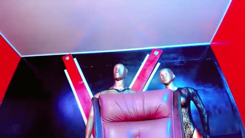 Snapshot of brunettesexy11 chatting on 03/25/26, 11:05 ChannelR online show from 03/25/26, 11:05