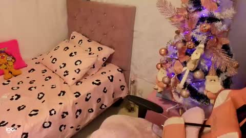 Brenda online show from 12/16/24, 04:34