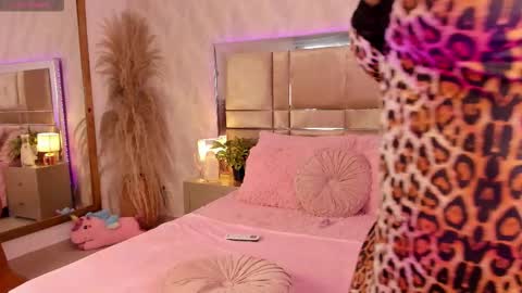 Brenda online show from 10/02/25, 05:47