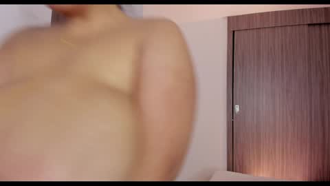     online show from 12/12/24, 02:37