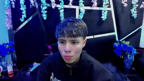 Snapshot of bruno_cruz chatting on 09/14/25, 02:33 Bruno Cruz online show from 09/14/25, 02:33