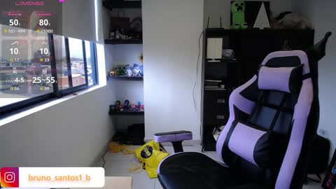 Snapshot of bruno_santos1 chatting on 03/30/26, 11:44 Bruno online show from 03/30/26, 11:44