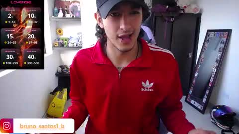 Snapshot of bruno_santos1 chatting on 07/07/26, 12:09 Bruno online show from 07/07/26, 12:09