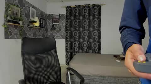 bruno_snow online show from 01/08/26, 04:04