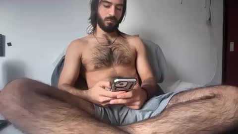 Snapshot of brunobaibe3399 chatting on 04/08/26, 04:51 Sebastian online show from 04/08/26, 04:51