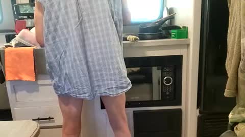 Snapshot of brushsquach chatting on 04/04/26, 05:21 Steve... aka SkinnieDippin aka TimberTramp online show from 04/04/26, 05:21