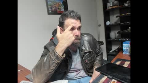 Snapshot of brutalmaster1983 chatting on 12/31/24, 05:22 BRUTALMASTER1983 online show from 12/31/24, 05:22