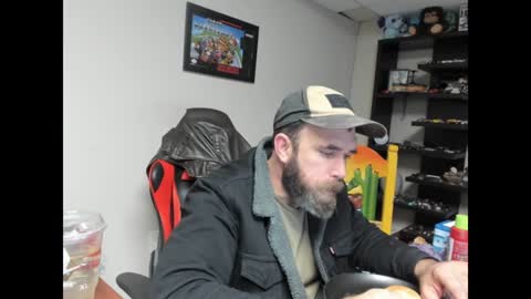 Snapshot of brutalmaster1983 chatting on 01/06/25, 05:52 BRUTALMASTER1983 online show from 01/06/25, 05:52