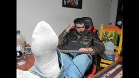 Snapshot of brutalmaster1983 chatting on 01/07/25, 07:06 BRUTALMASTER1983 online show from 01/07/25, 07:06