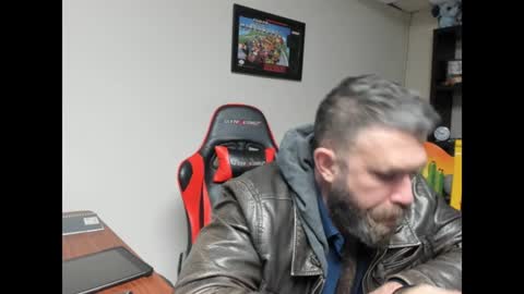 Snapshot of brutalmaster1983 chatting on 01/10/25, 06:09 BRUTALMASTER1983 online show from 01/10/25, 06:09