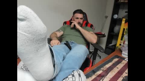 Snapshot of brutalmaster1983 chatting on 01/28/25, 05:32 BRUTALMASTER1983 online show from 01/28/25, 05:32