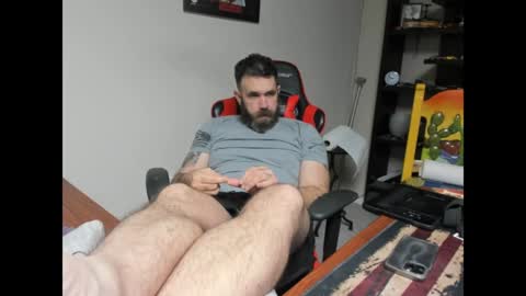 Snapshot of brutalmaster1983 chatting on 02/02/25, 10:35 BRUTALMASTER1983 online show from 02/02/25, 10:35