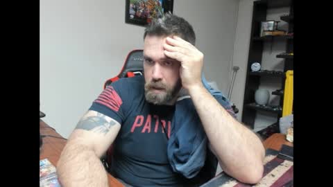 Snapshot of brutalmaster1983 chatting on 02/18/25, 07:19 BRUTALMASTER1983 online show from 02/18/25, 07:19