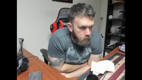 Snapshot of brutalmaster1983 chatting on 02/28/25, 06:43 BRUTALMASTER1983 online show from 02/28/25, 06:43