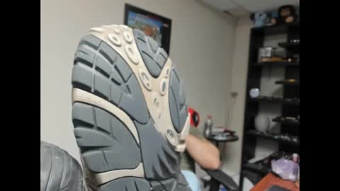 Snapshot of brutalmaster1983 chatting on 03/06/25, 06:37 BRUTALMASTER1983 online show from 03/06/25, 06:37