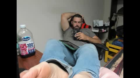 Snapshot of brutalmaster1983 chatting on 09/19/25, 07:14 BRUTALMASTER1983 online show from 09/19/25, 07:14