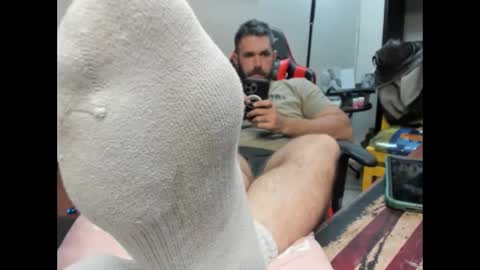 Snapshot of brutalmaster1983 chatting on 10/02/25, 05:36 BRUTALMASTER1983 online show from 10/02/25, 05:36