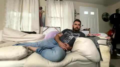 Snapshot of brutalmaster1983 chatting on 10/13/25, 08:31 BRUTALMASTER1983 online show from 10/13/25, 08:31