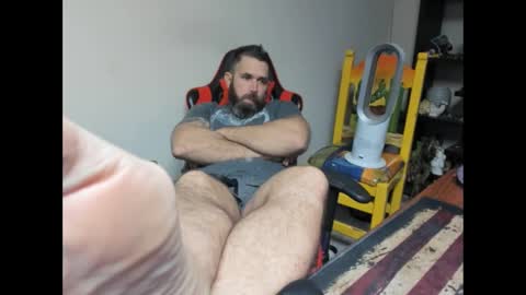 Snapshot of brutalmaster1983 chatting on 11/14/25, 06:23 BRUTALMASTER1983 online show from 11/14/25, 06:23