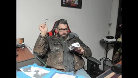 Snapshot of brutalmaster1983 chatting on 11/22/25, 07:13 BRUTALMASTER1983 online show from 11/22/25, 07:13