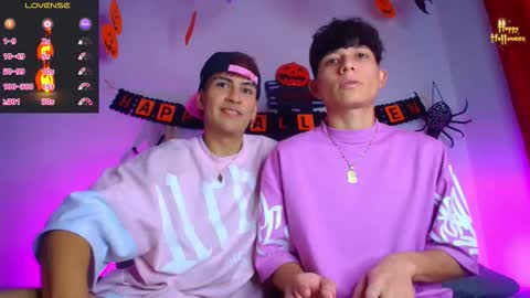 Snapshot of bryam_hot chatting on 10/30/25, 07:47 BRYAM INDEPENDENT MODEL online show from 10/30/25, 07:47