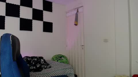 bryamado online show from 02/06/25, 08:29