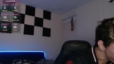 bryamado online show from 10/14/25, 02:12