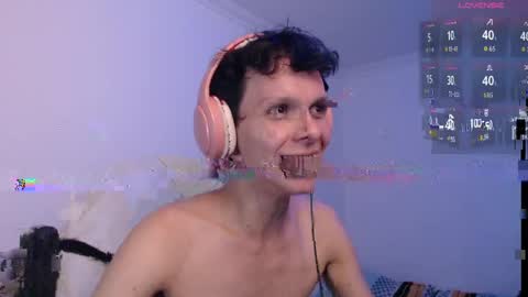 bryamado online show from 04/16/26, 01:50