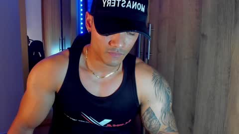 Snapshot of bryan_boy_ chatting on 12/07/24, 12:08 bryan online show from 12/07/24, 12:08