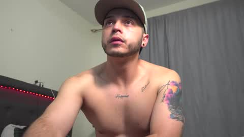 Snapshot of bryanncan01 chatting on 12/19/25, 10:22 Bryannsex online show from 12/19/25, 10:22