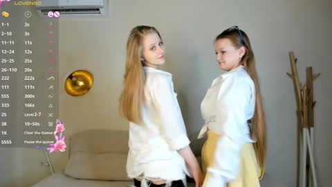 Mary Please help us to reach 120 thumbs up online show from 12/10/24, 05:28