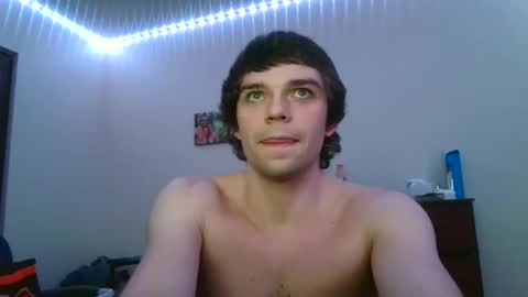 Snapshot of brysonntooth chatting on 03/01/26, 05:42 ChadStrokeman online show from 03/01/26, 05:42