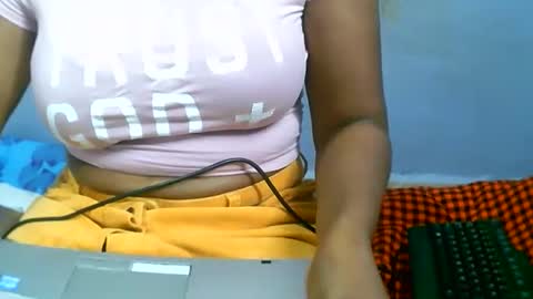 dee online show from 04/19/26, 08:02