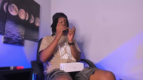 Bryxon  online show from 10/04/25, 04:16