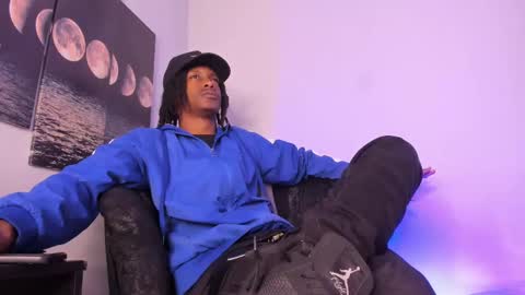 Bryxon  online show from 10/11/25, 04:05