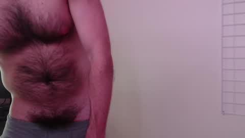 Snapshot of bt5002 chatting on 02/14/25, 07:23 BT online show from 02/14/25, 07:23