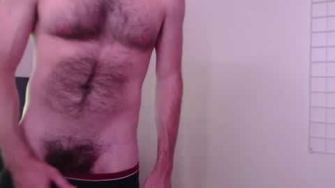 Snapshot of bt5002 chatting on 09/22/25, 06:21 BT online show from 09/22/25, 06:21