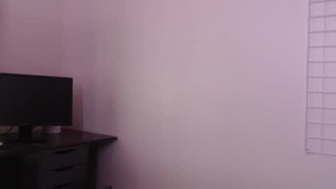 Snapshot of bt5002 chatting on 09/29/25, 08:46 BT online show from 09/29/25, 08:46