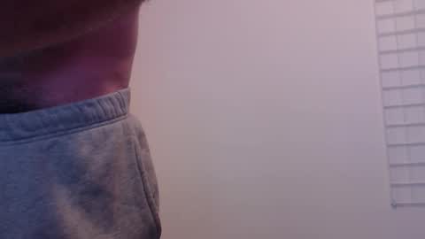 Snapshot of bt5002 chatting on 10/31/25, 03:02 BT online show from 10/31/25, 03:02