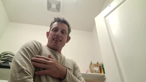 btownstud online show from 12/20/24, 09:32