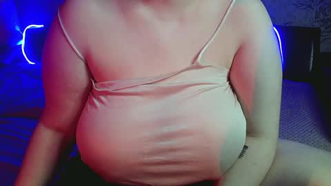 Snapshot of bubble_bambam chatting on 01/11/25, 12:29 Nancy 3 online show from 01/11/25, 12:29