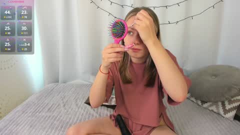 Sabrina  online show from 01/16/25, 08:22