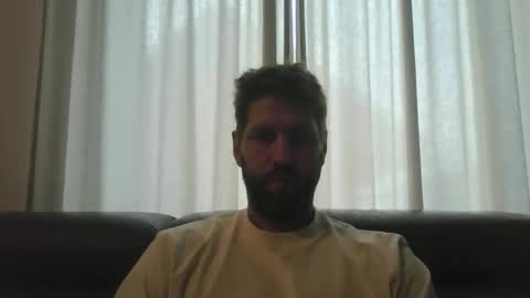 bubblebee1982 online show from 10/15/25, 07:30