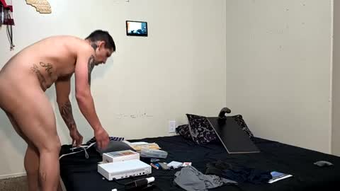 Snapshot of bubblebutt955 chatting on 10/04/25, 02:15 bubblebutt955 online show from 10/04/25, 02:15