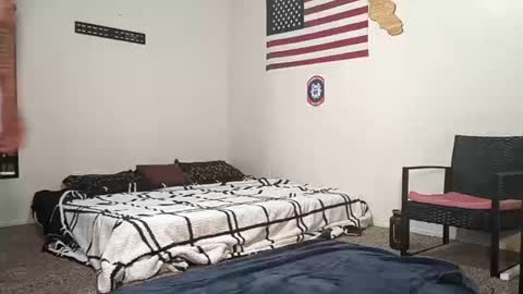 Snapshot of bubblebutt955 chatting on 10/12/25, 08:35 bubblebutt955 online show from 10/12/25, 08:35